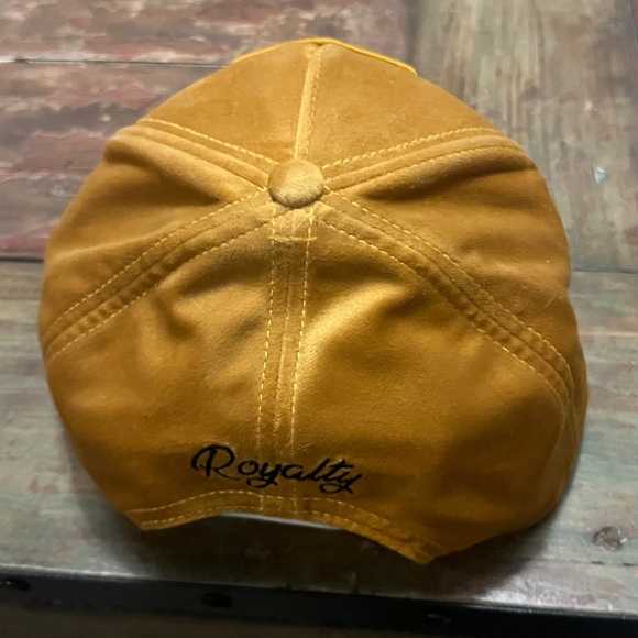 LION - GOORIN BROS. limited “ROYALTY” edition. Yellow Cap / mustard cap - NEW - Picture 5 of 10